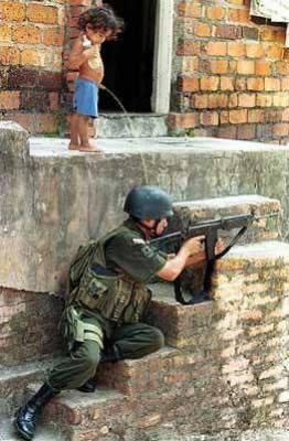a la guerre sans armes on se demerde